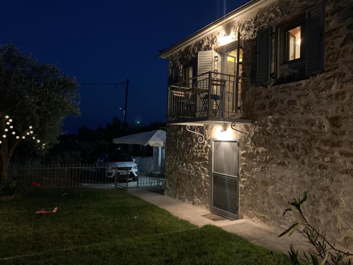Messinian Stone House Villa Eksteriør billede