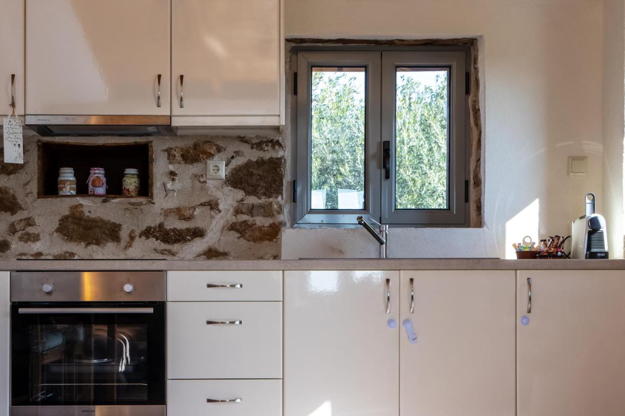 Messinian Stone House Villa Eksteriør billede