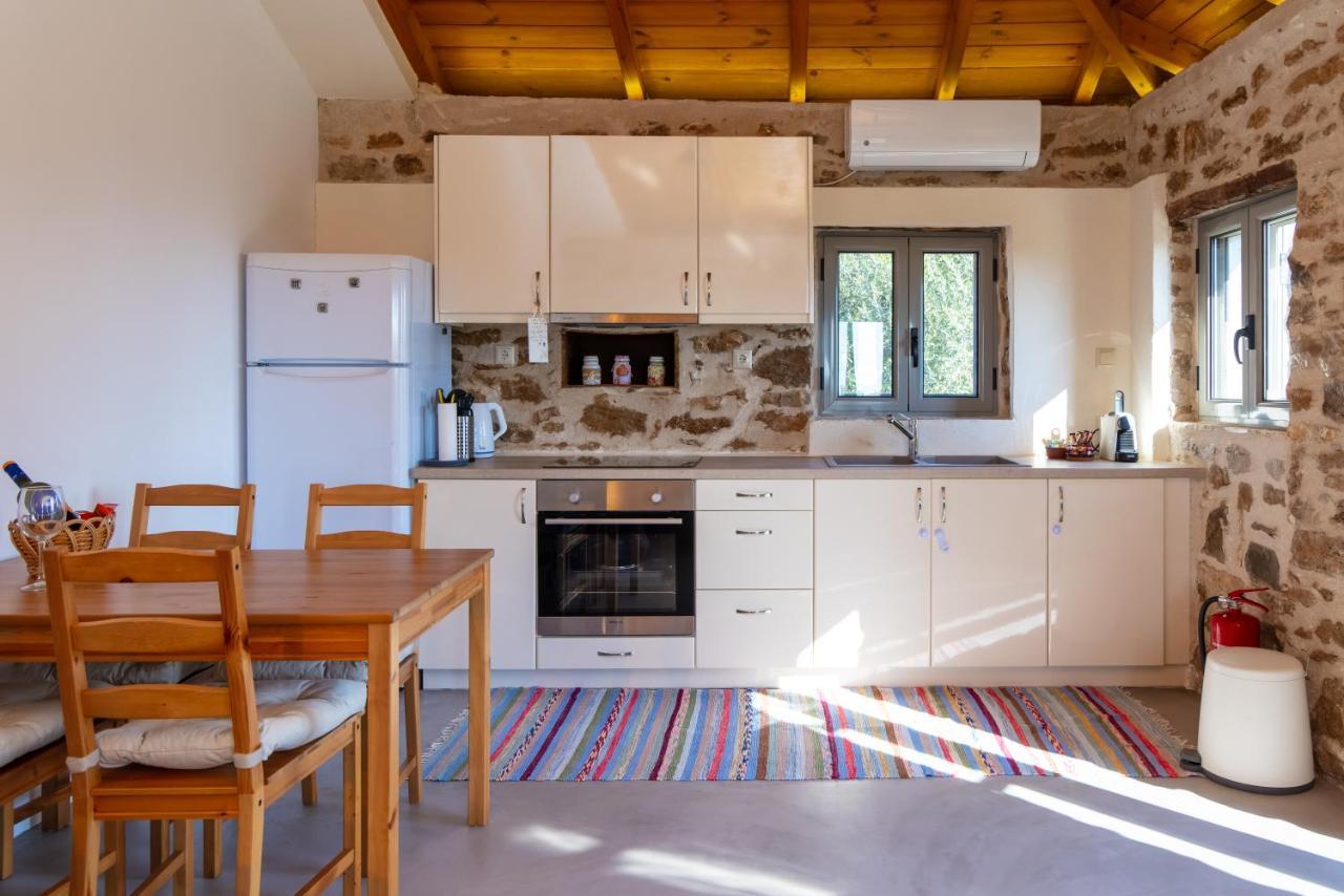 Messinian Stone House Villa Eksteriør billede