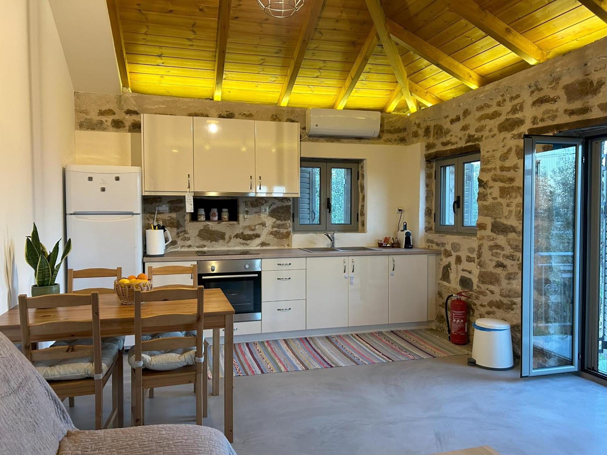 Messinian Stone House Villa Eksteriør billede